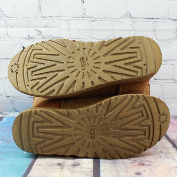 UGG Australia Classic Tall Winter Boots Sz 6 - Picture 8 of 10
